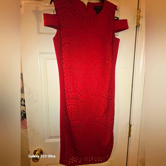 Dress - Picture 1 of 4